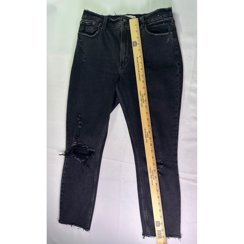 Abercrombie & Fitch The Skinny High Rise Jeans Black Distressed Raw Hem Size 6S - Picture 6 of 9